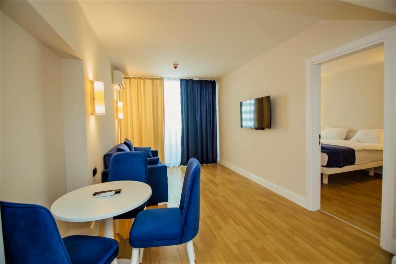 Апарт отель Orbi City Sea View - Special Category Батуми Экстерьер фото