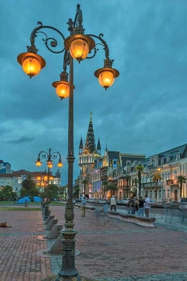 Апарт отель Orbi City Sea View - Special Category Батуми Экстерьер фото