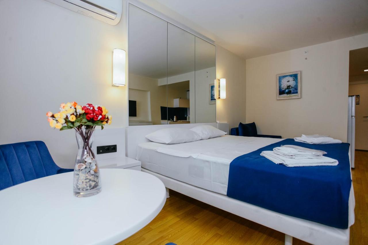 Апарт отель Orbi City Sea View - Special Category Батуми Экстерьер фото