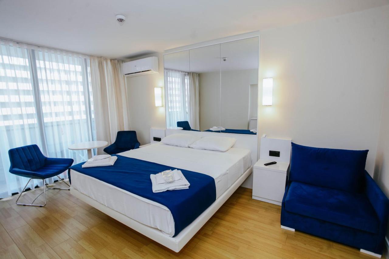 Апарт отель Orbi City Sea View - Special Category Батуми Экстерьер фото